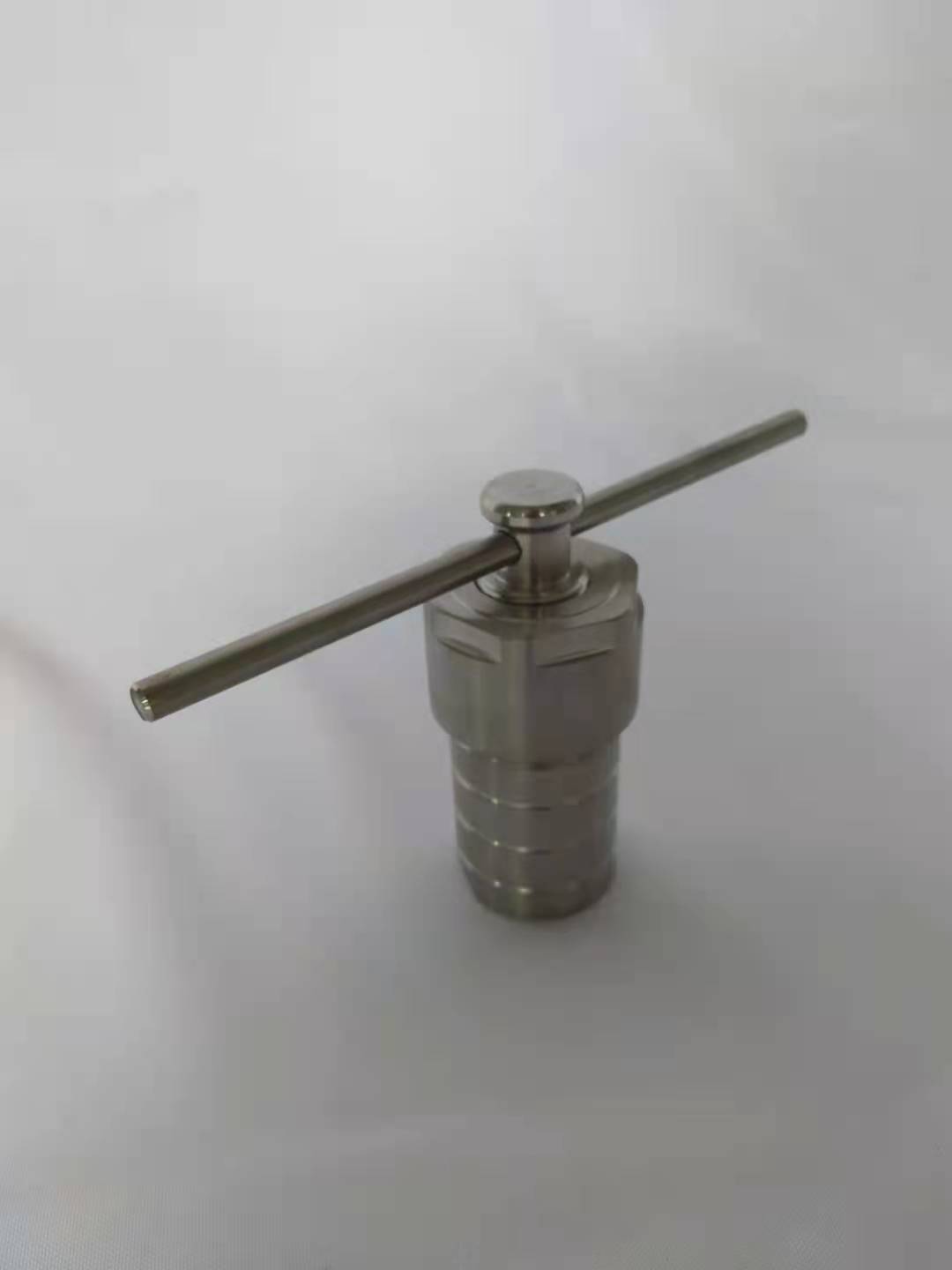 水熱合成反應(yīng)釜的填充度是什么？填充多少合適呢？